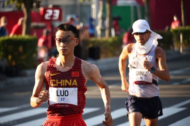 世俱杯冠军-欧洲选手连夺两金，表现抢眼