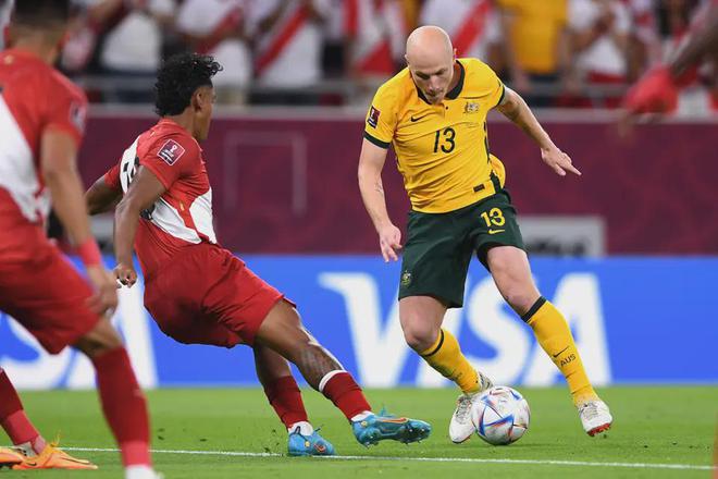 澳大利亚球员在海外联赛中取得精彩进球