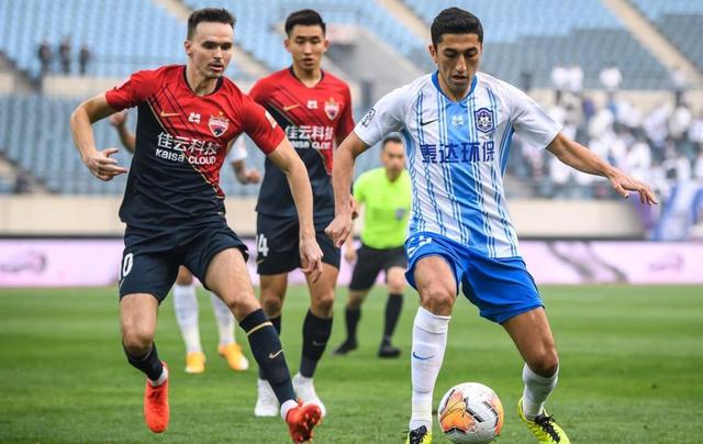 杰诺亚特尔特将加入科隆队，球迷欢呼