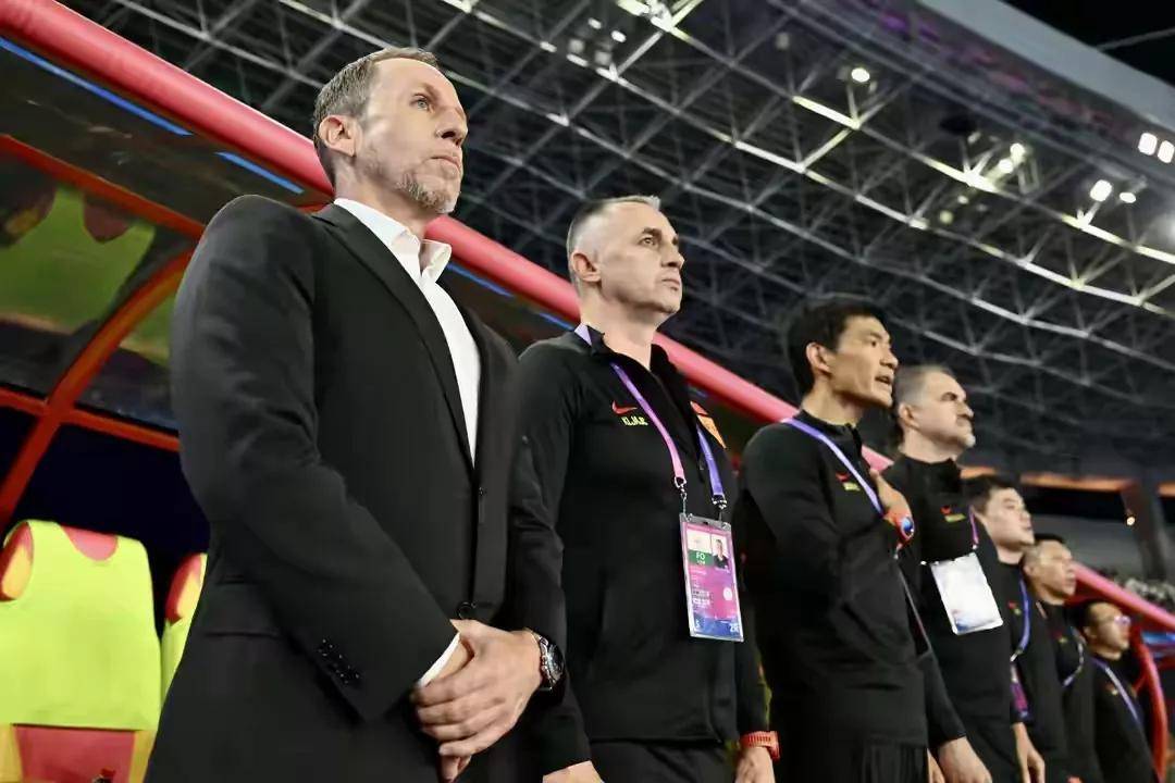 热身赛在即，球队密集备战夺冠