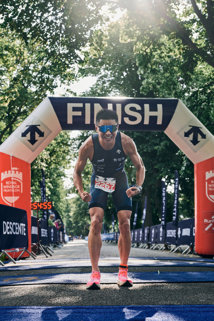 英国选手在赛场上尽展实力，取得成功