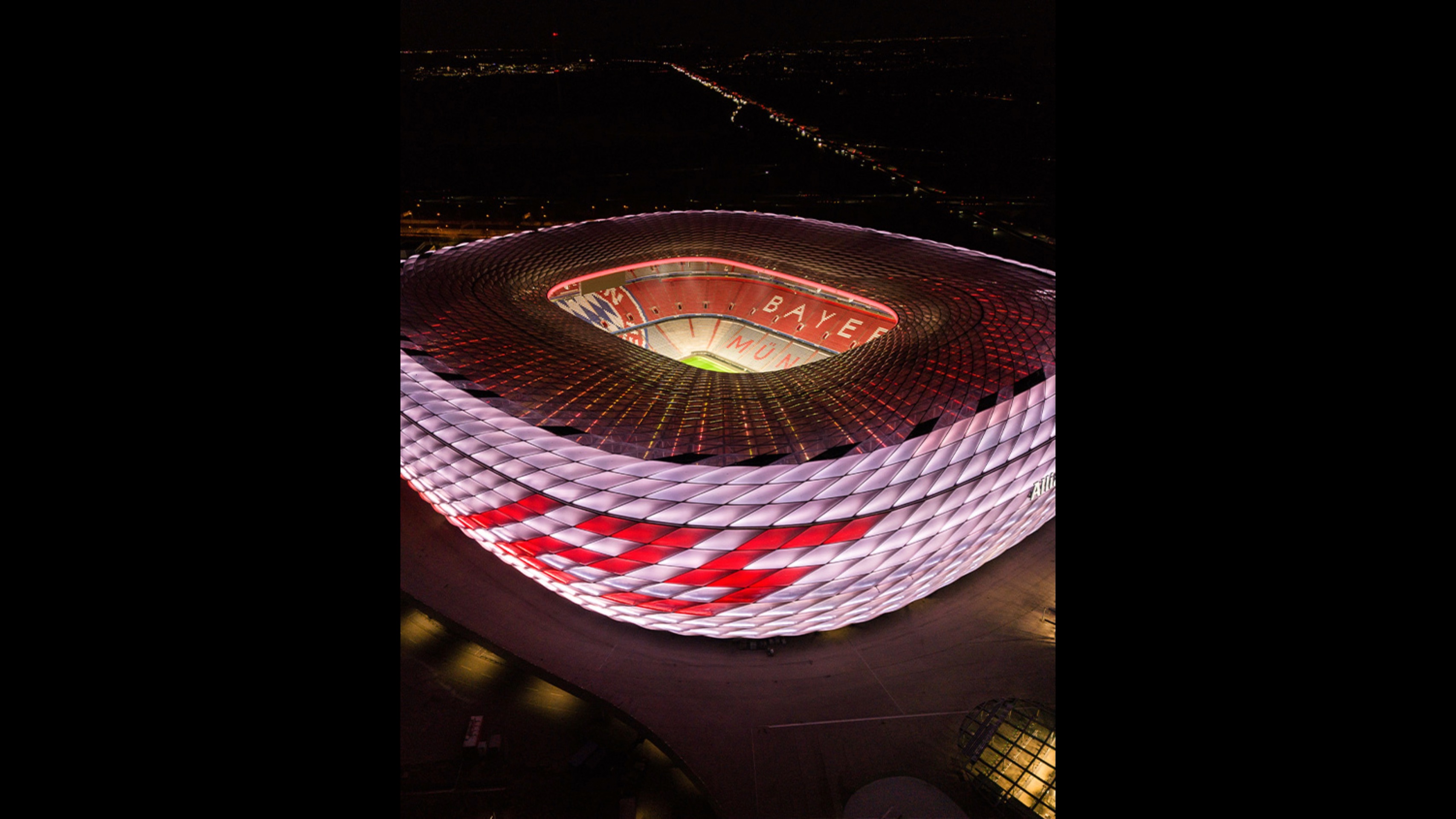 世俱杯-拜仁齐心协力，卫冕冠军矗立的简单介绍