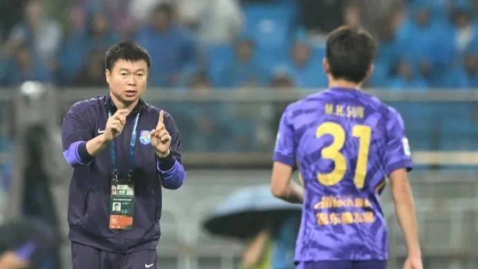 世俱杯-南特主帅对球队要求严格，战术不容轻视