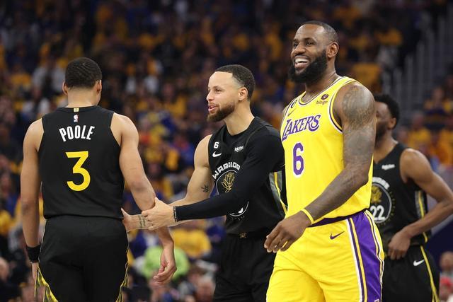 克罗托内客场不敌，胜负场面相形见绌的简单介绍