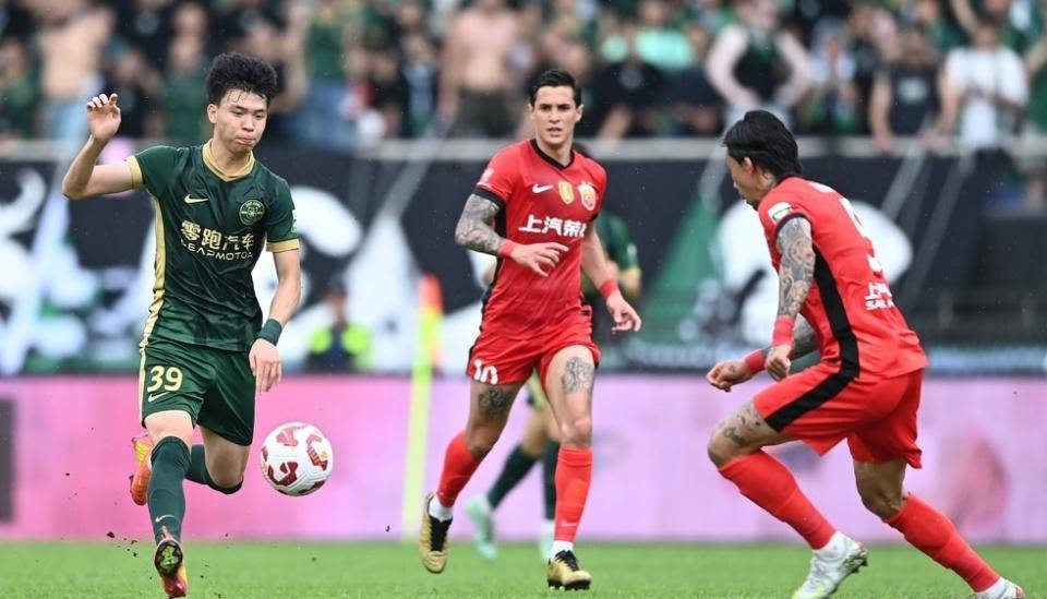 热身赛遭遇低迷，比赛状态需调整