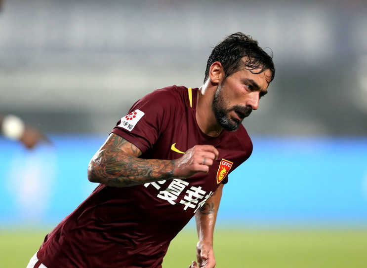 包含恒大客场逆转，豪取三分稳住前列位置的词条