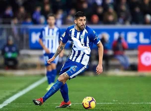 阿拉维斯门将神勇扑救，助球队力保不败