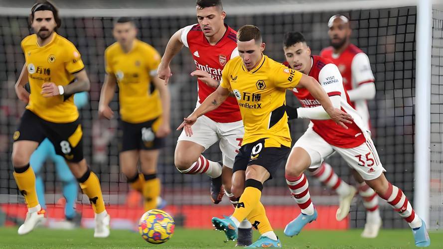 狼队主场惨败，保级形势堪忧