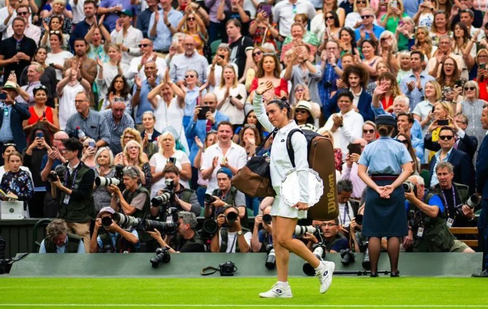 世俱杯直播-包含捷克取得胜利，卫冕冠军晋级下一轮的词条