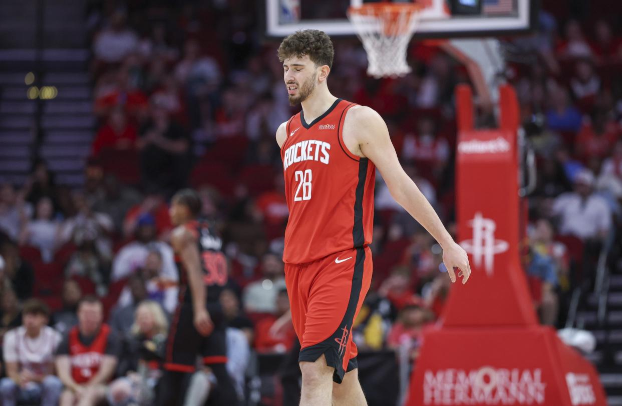 世俱杯决赛-火箭背靠背战胜太阳，罗素斯开花