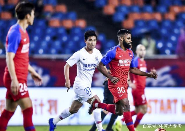 世俱杯官网-上海申花新援表现抢眼，重庆斯威惨遭逆转