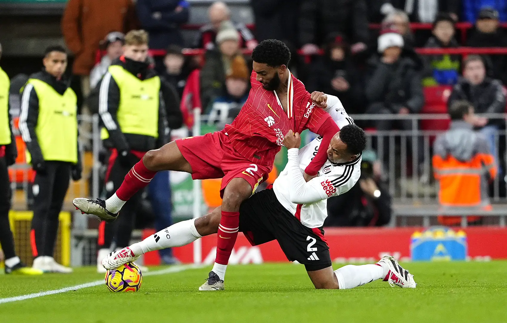 世俱杯改制-英格兰主场大胜保加利亚，取得四连胜