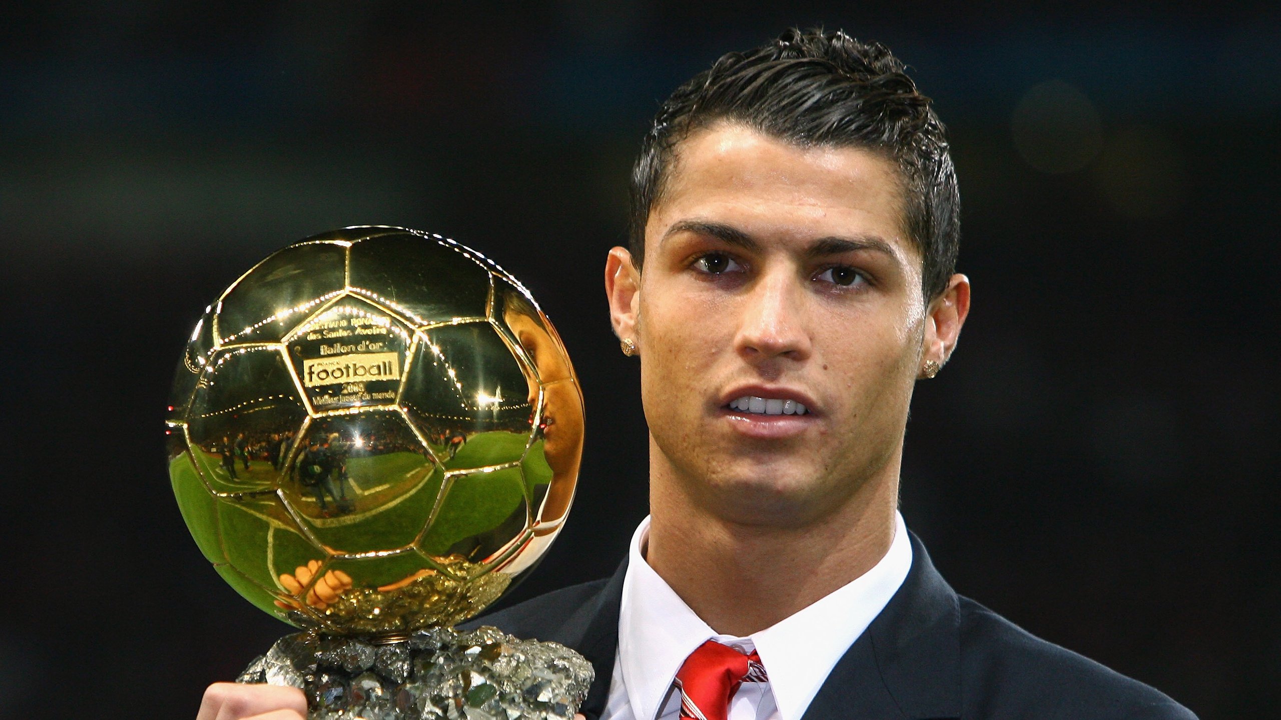 世俱杯-欧冠奇迹夜，深圳队以篮球之名终结雷霆