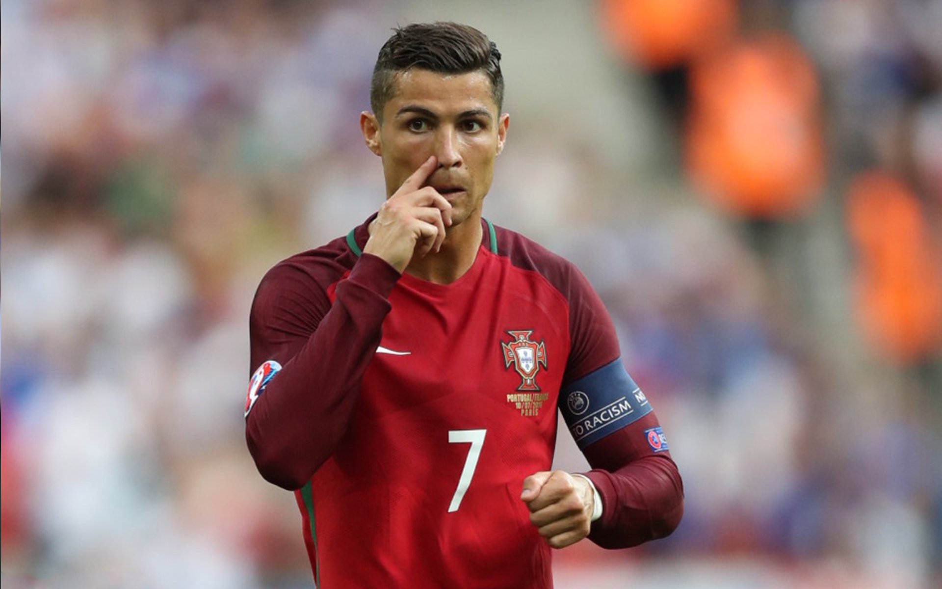 绞杀与火花，阿坎吉如何成为曼城系统破局者